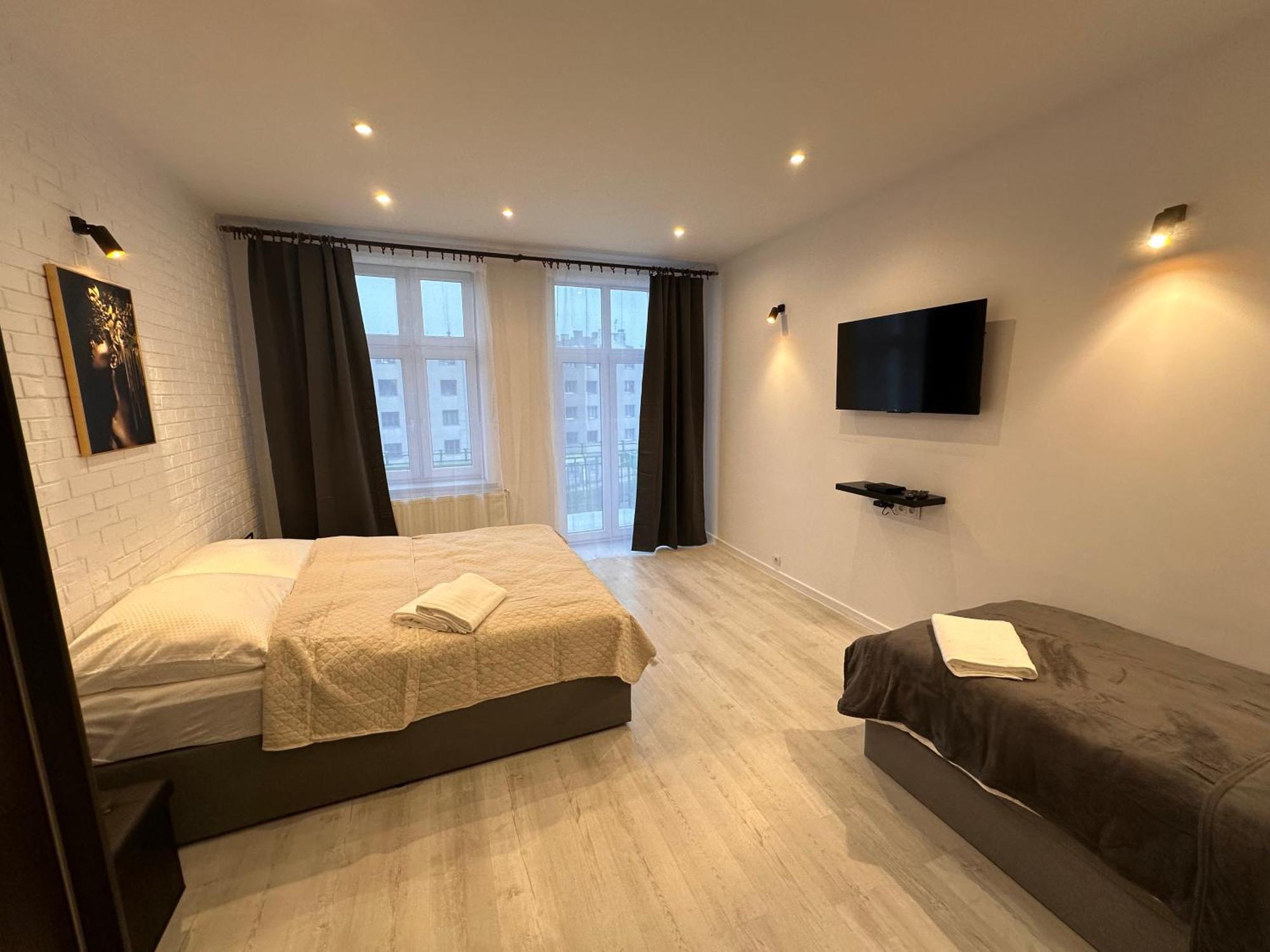Apartamenty Ktw Central Station Katowice Buitenkant foto