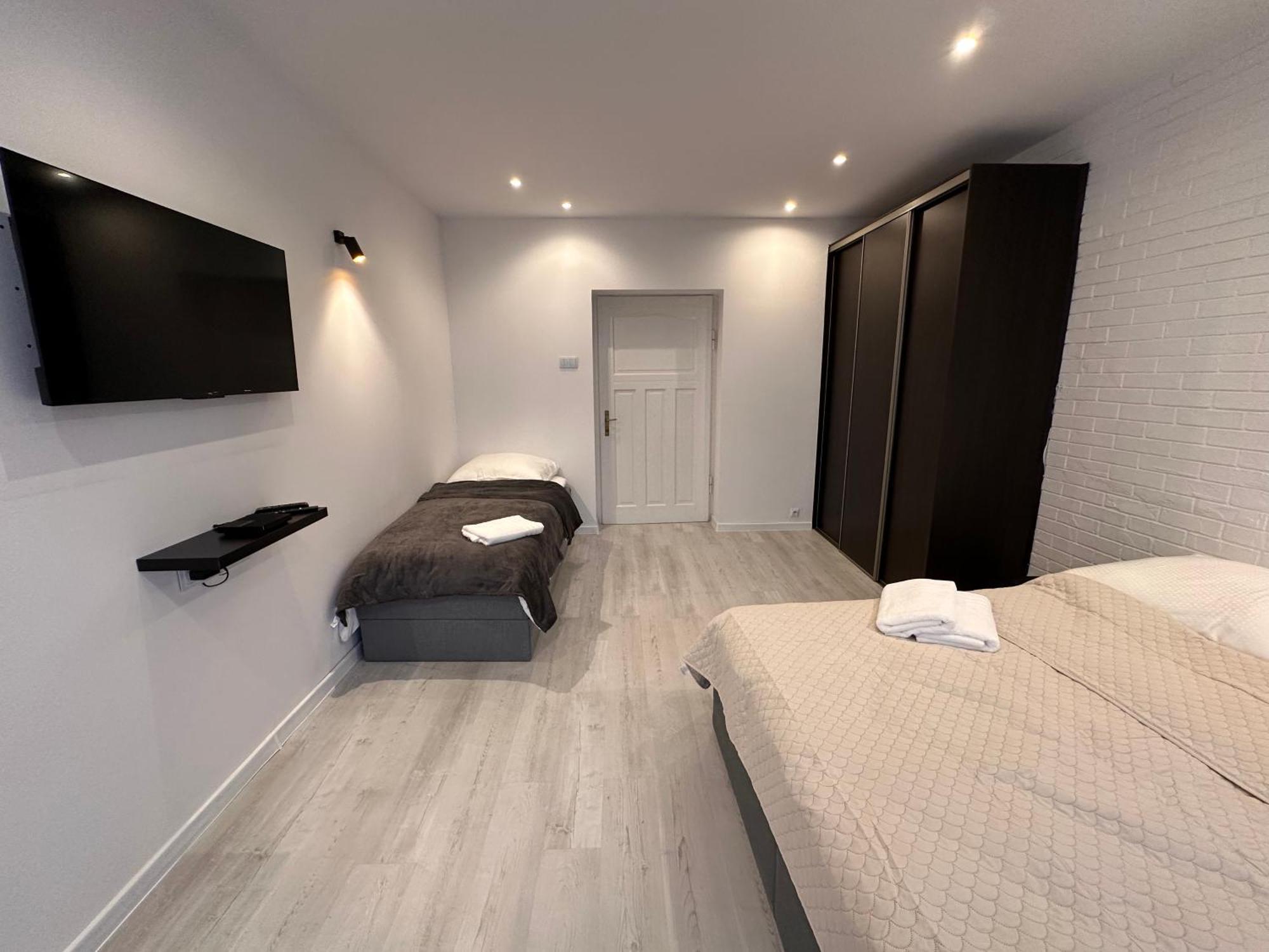 Apartamenty Ktw Central Station Katowice Buitenkant foto