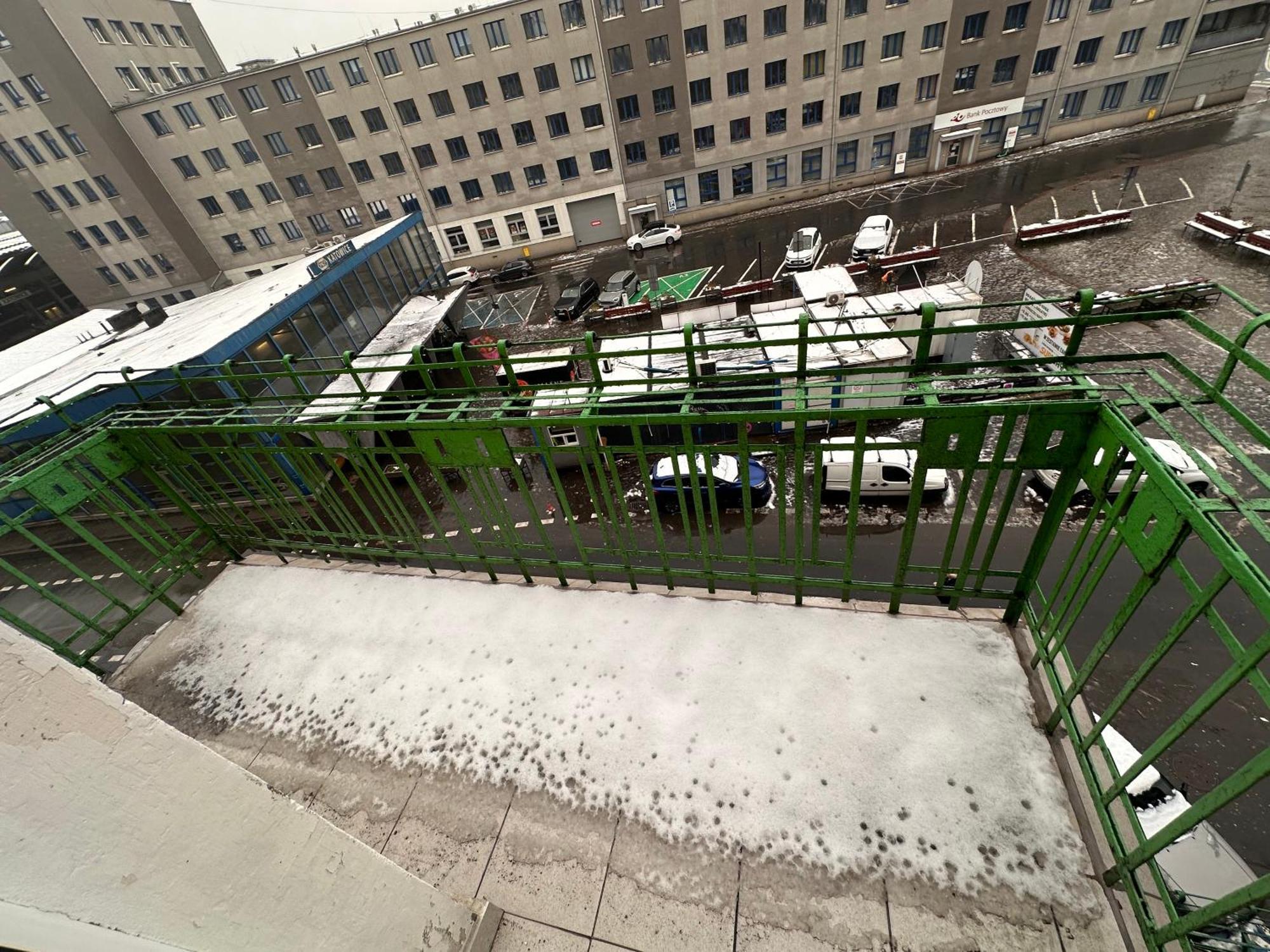 Apartamenty Ktw Central Station Katowice Buitenkant foto