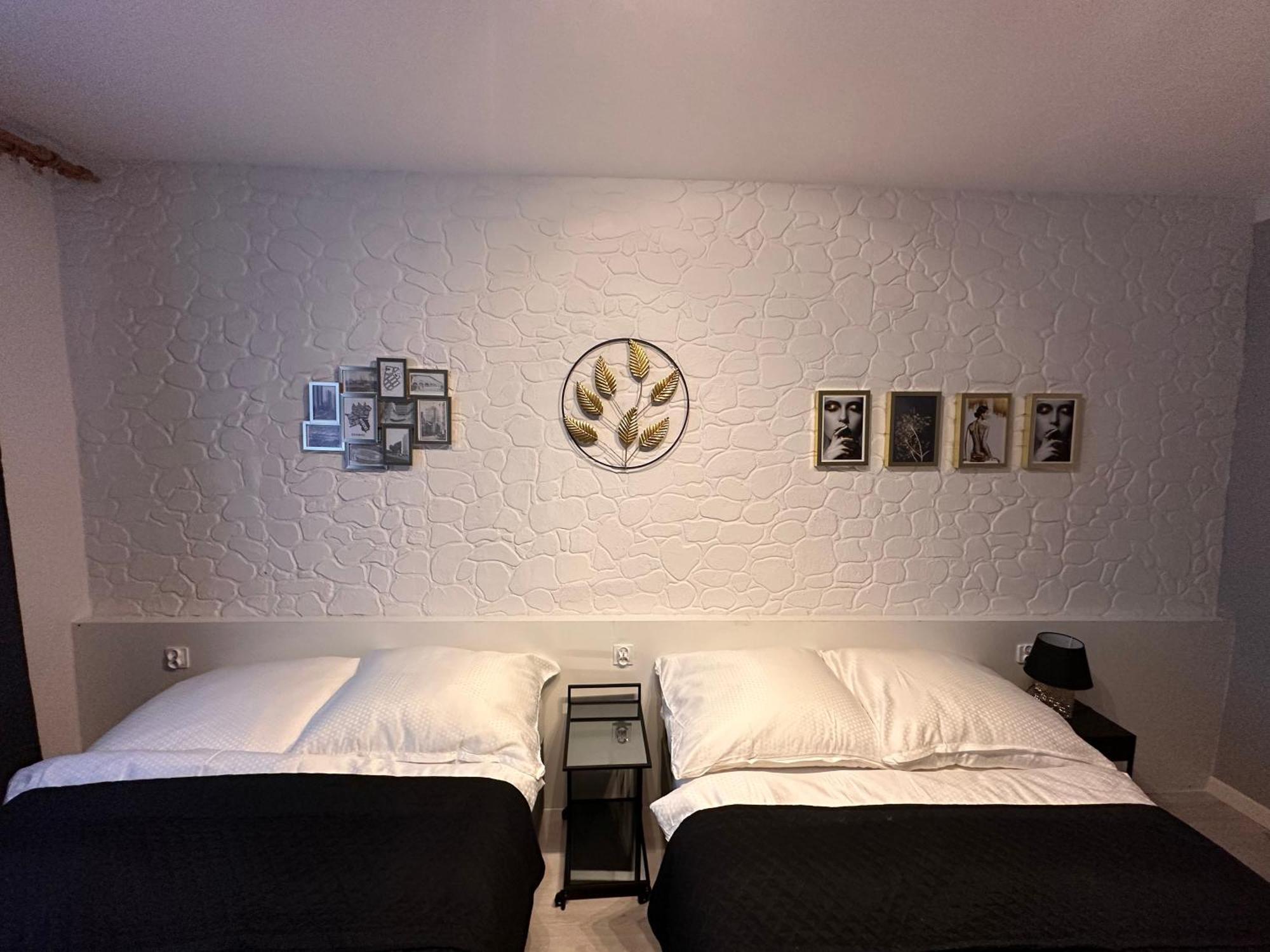Apartamenty Ktw Central Station Katowice Buitenkant foto