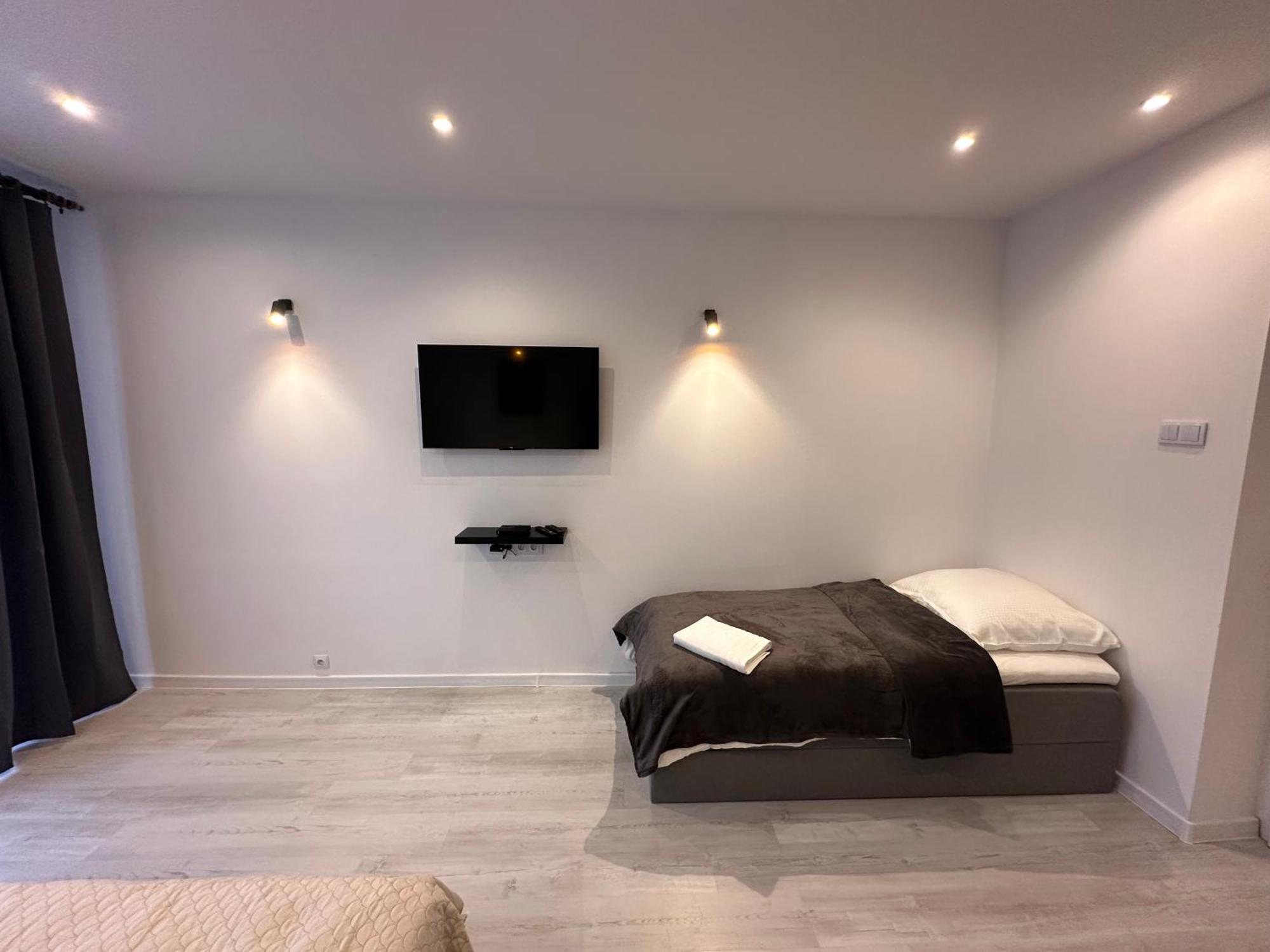 Apartamenty Ktw Central Station Katowice Buitenkant foto