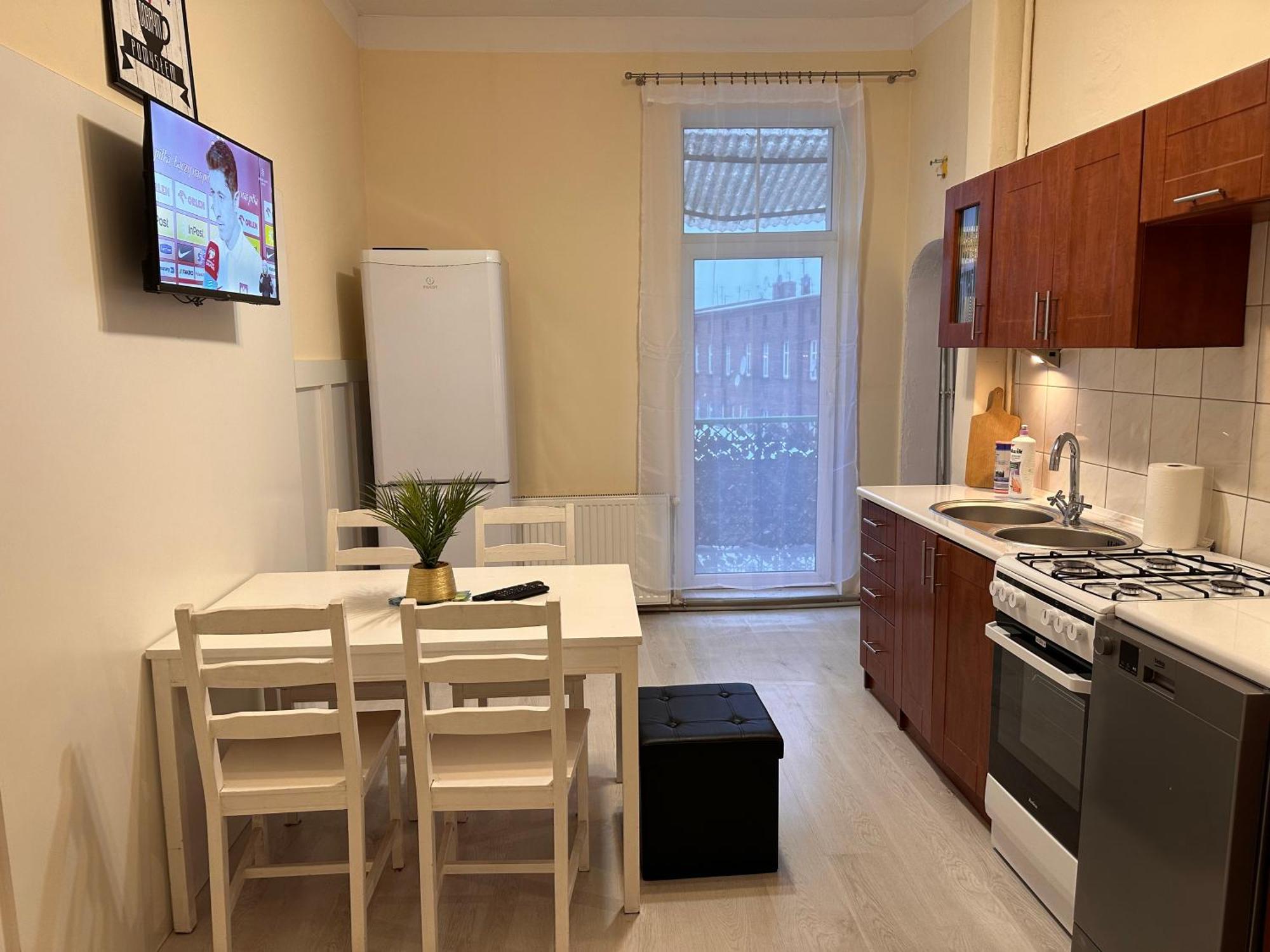 Apartamenty Ktw Central Station Katowice Buitenkant foto
